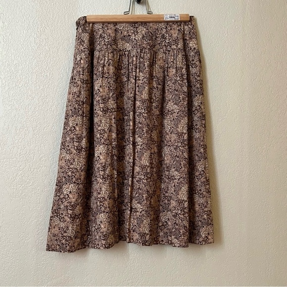 Vintage French Cottagecore Prairie Floral Skirt Modal Modest Dainty Pleated - Picture 3 of 10